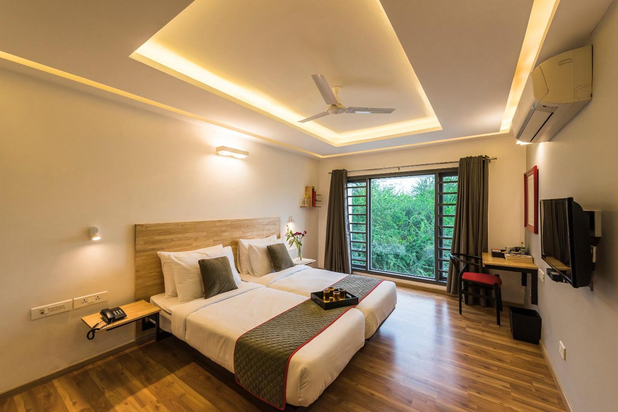Super Townhouse Mg Road,Bangalore Exterior photo